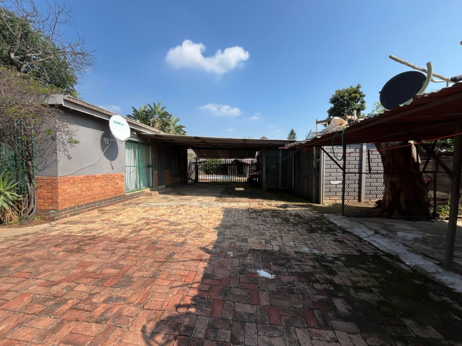 3 Bedroom Property for Sale in Oos Einde North West